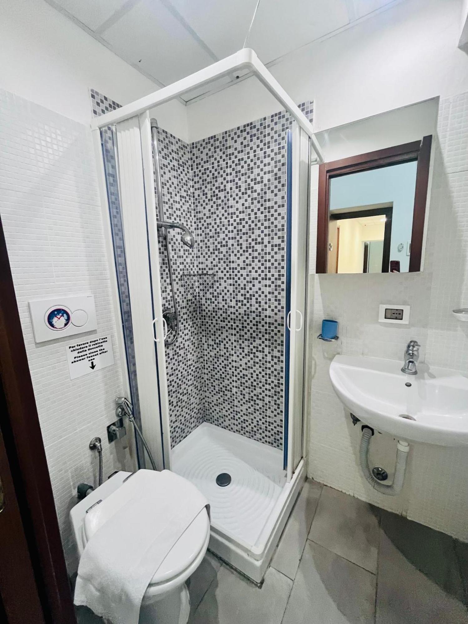 Grandis Rooms Рим Екстер'єр фото