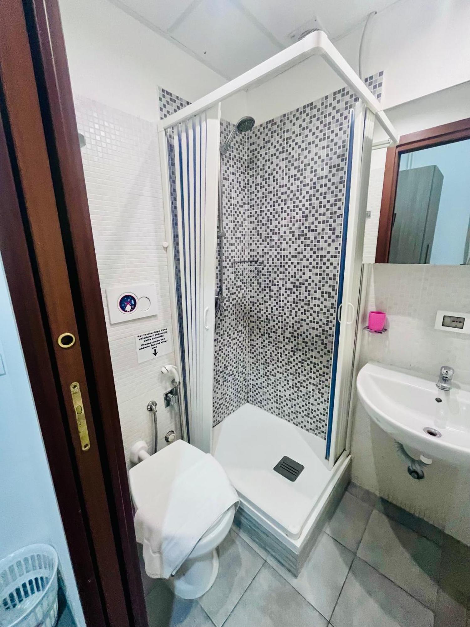 Grandis Rooms Рим Екстер'єр фото