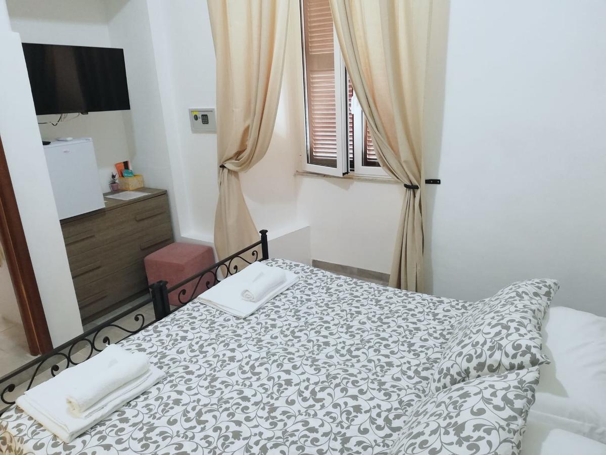 Grandis Rooms Рим Екстер'єр фото